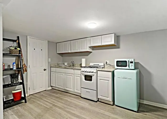 Apartment Cozy North Side Oasis *